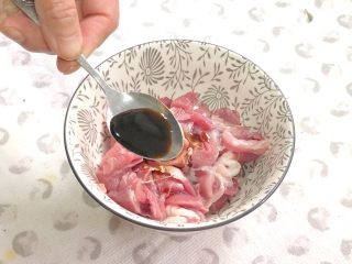 杏鲍菇炒肉片 