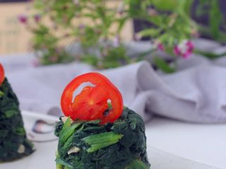 凉拌菠菜塔 