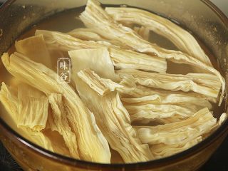 腐竹白果薏米糖水 