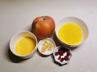 苹果小米粥